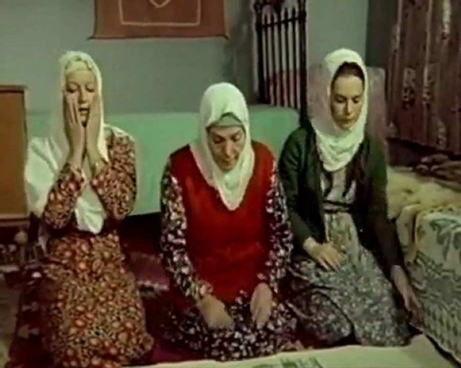 Cangül - çok düş gördüm - Hülya Koçyigit - gelin filminden - kolaj serbülent öztürk