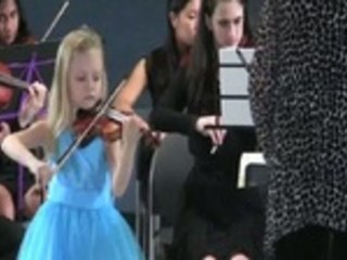 Vivaldi Played By A 6 Year Old Violinist (With Orchestra)