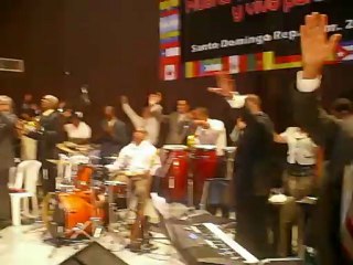 La Iglesia que toca el Cielo Cambia el Mundo!!