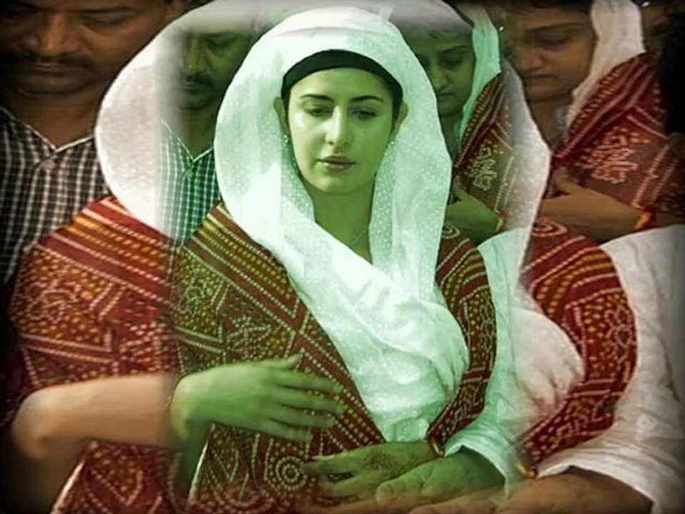 Katrina Kaif Offers Prayer In Ajmer Dargah