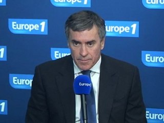 Cahuzac : "Priorité à la consommation des ménages"