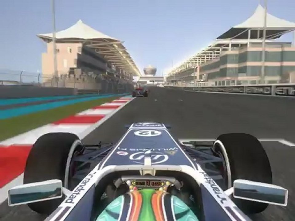 F1 2011 - GP des E.A.U. - Kier vs Hamilton (2) en onboard