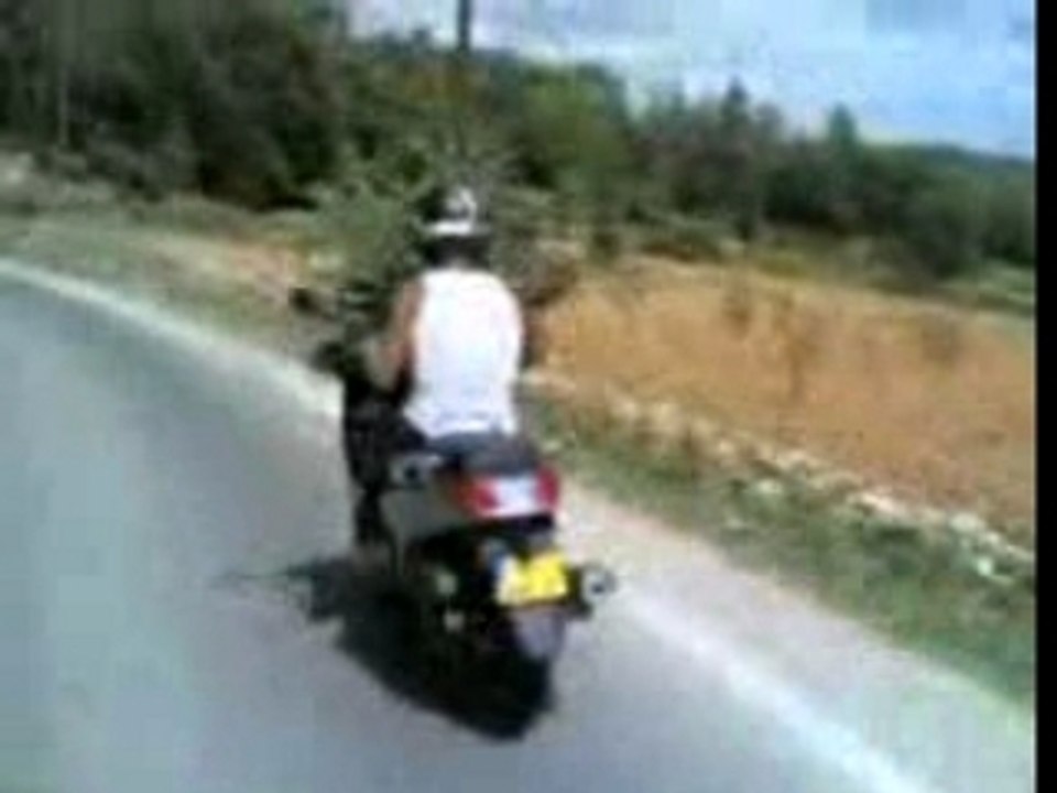 bibou qui roule avec son skycruiser !