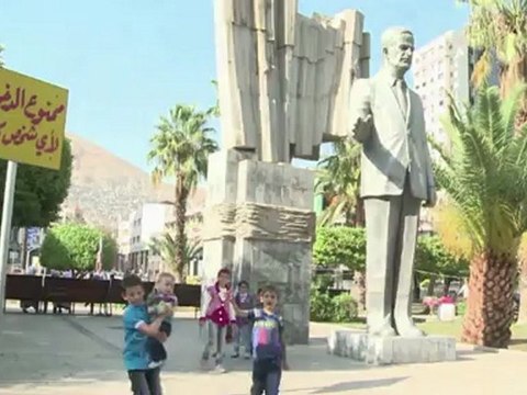 Syrie: le conflit s'intensifie à Damas, les habitants réagissent