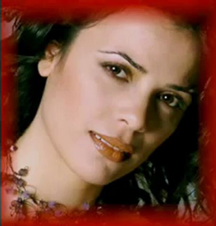 Yasmin Levy Naci En Alamo