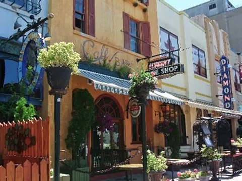 Adventure Travel Destinations: Seniors Adventure Tours