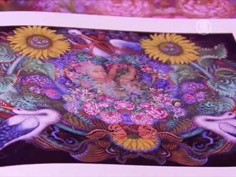 Дизайнерские елки на Новый год представили в Киеве