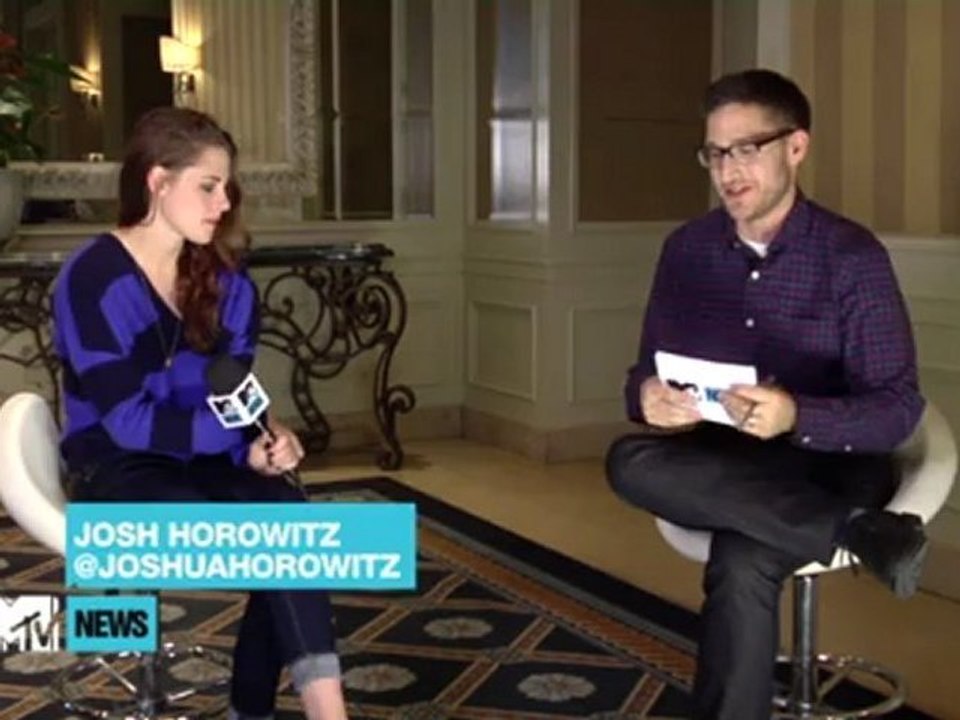 Kristen Stewart Remembers Dropping Her Golden Popcorn -  Rough Cut - Kristen Stewart