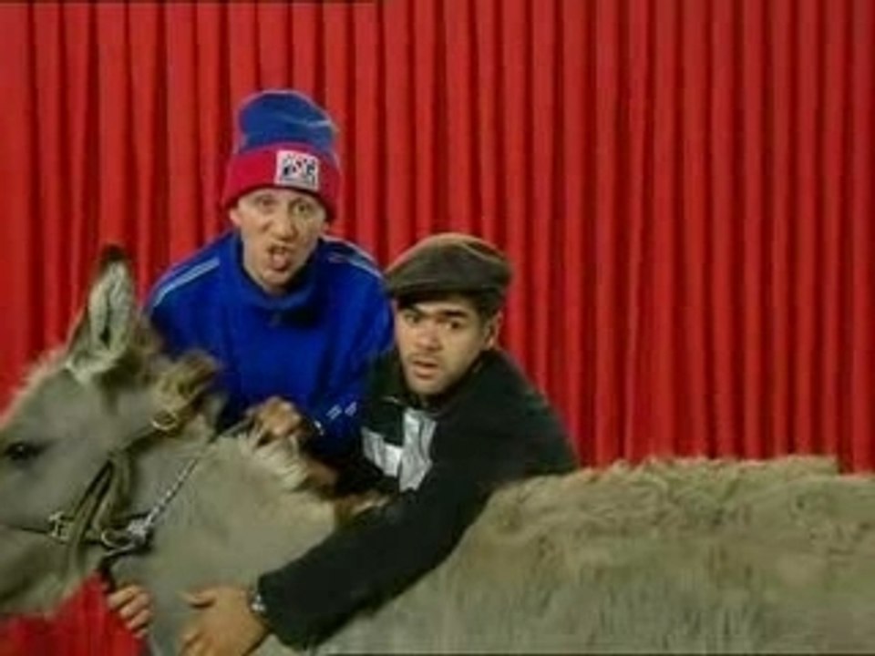 Elie Semoun & Jamel - johny jumper