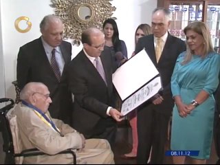 Doctor Jacinto Convit recibió honoris causa por parte de la Universidad Gran Mariscal de Ayacucho