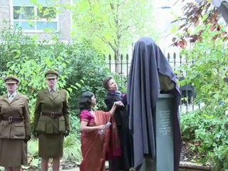 Princess Anne honours wartime heroine