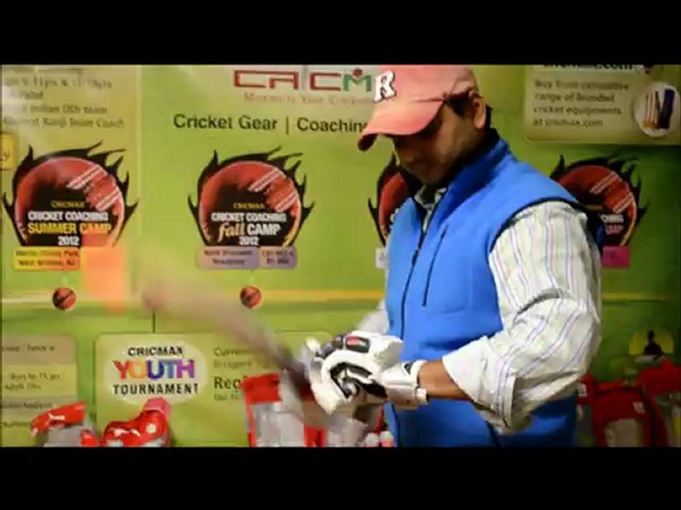 Puma Platinum 5000 Batting Gloves - http://www.cricmax.com