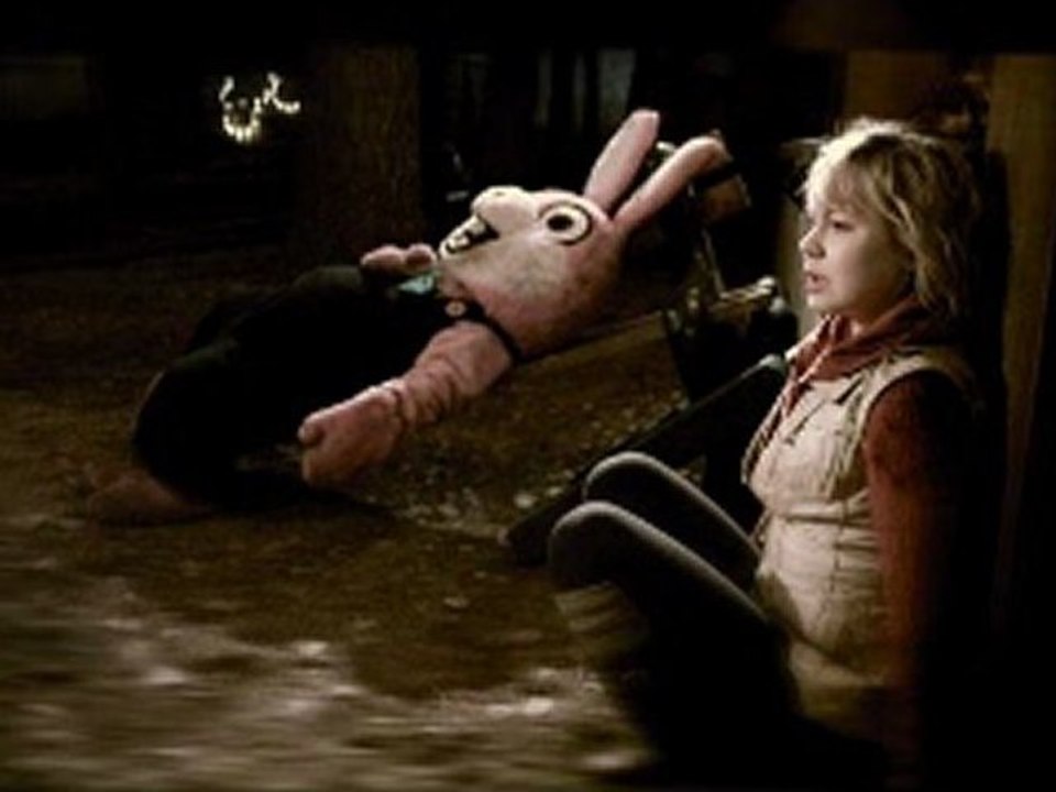 Silent Hill Revelation 3D  online watch www.hdmoviespool.com