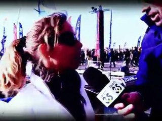 "Place to be Vendée Globe" Alonzo et la skipper Alexia Barrier