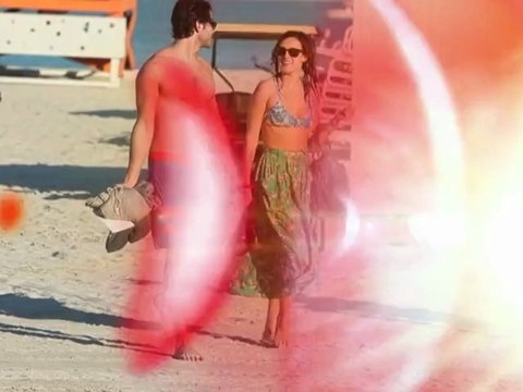 Rumer Willis Shows Off Her Bikini Body and Hot Boyfriend