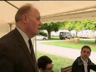 Wikipédia censure François Asselineau _ Envoyé Spécial