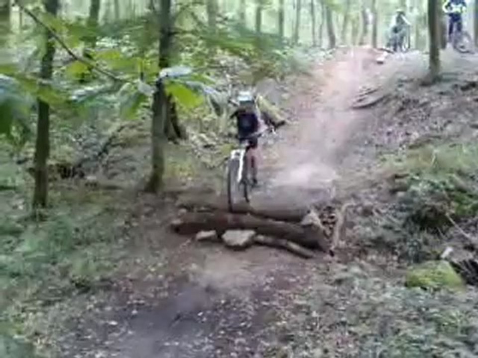 Vtt saut 2