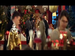 Pub Canal+ : Le Père-Noël et le coincé