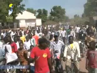 CRASH-LE "MESSIE MYTHO" ITNO HUMILIE LES OFFICIERS SUPERIEUR DE SA MILICE POUR S'INCLINER DEVANT LUI