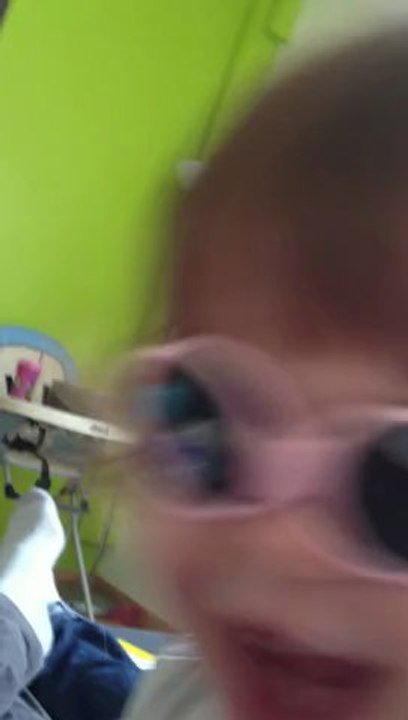Avec les lunettes !