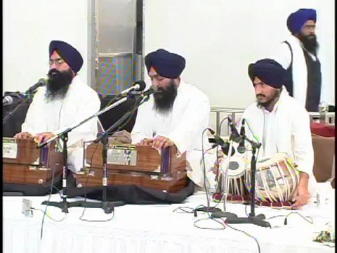 Bhai Gurcharan Singh Delhi. Classical Shabad Kirtan. Record & Edited by Amrik Singh Carteret NJ.