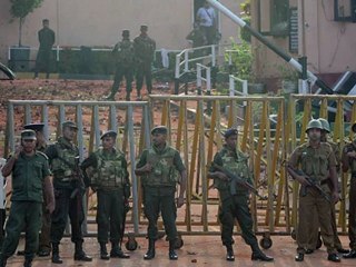 Rebelião termina em 27 mortes no Sri Lanka