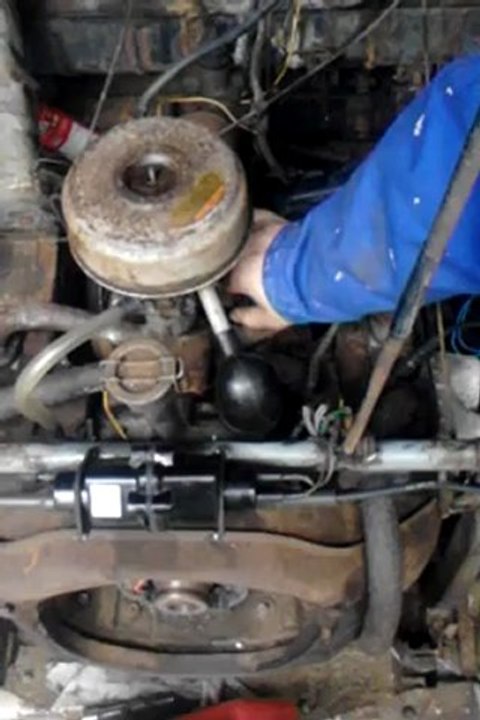 Demarrage de ma 2cv AZ de 1962 (acceleration)