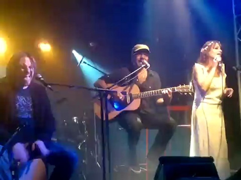 Candid Mountains à la flèche d'or