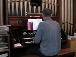 For im building a people of power - Chris Lawton at St John's Church, Dudley Wood