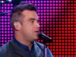 Robbie Williams - Live @ aux Studios Rive Gauche à Paris