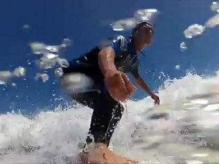 Surfing at Big Left, Flinders