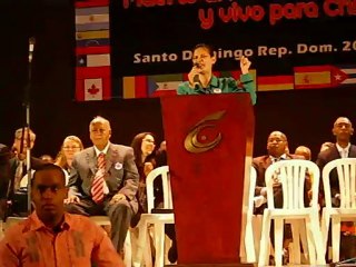 Delegación Panameña canta para Dios