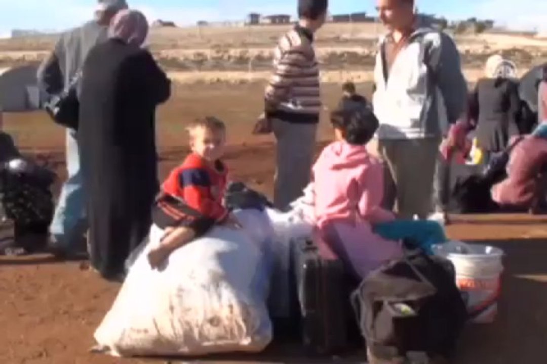 349 Suriyeli Türkiye'ye sığındı