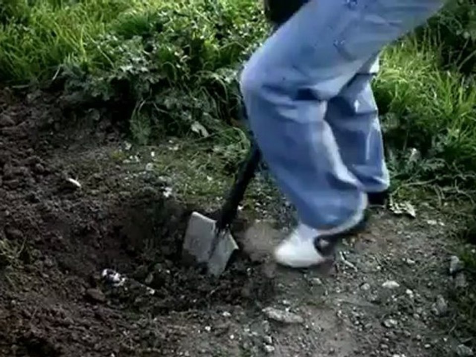 Norm Ender - Çıktık Yine Yollara Video Klip (www.hiphopsokakta.com)