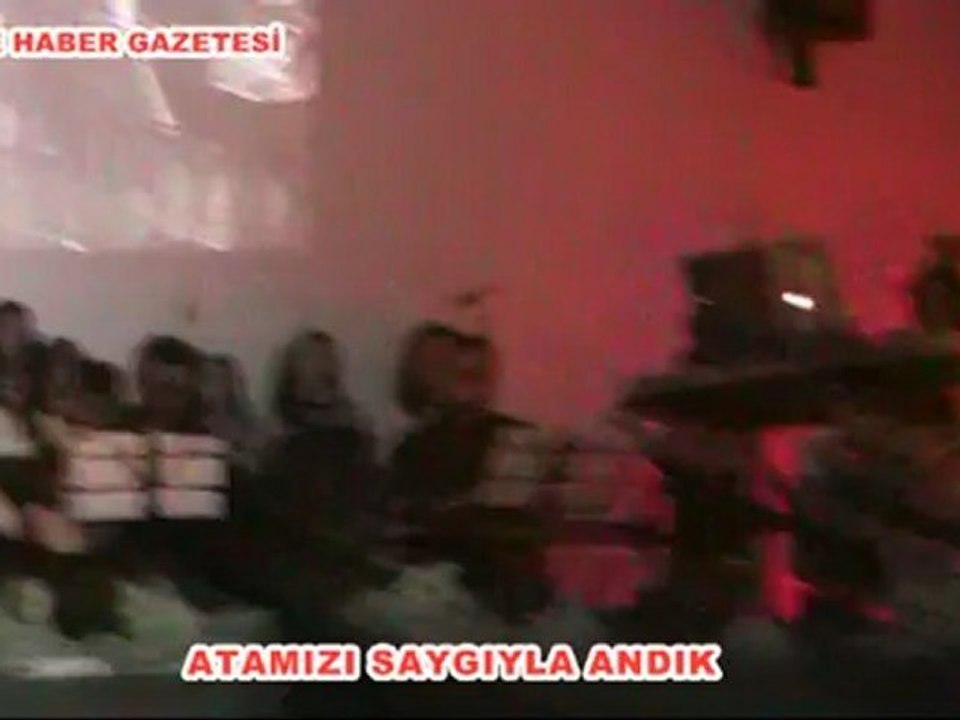 DEVREK'TE  ATATÜRK ANILDI