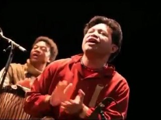 NY MALAGASY ORKESTRA  -  Salegy  (gasy - malagasy)