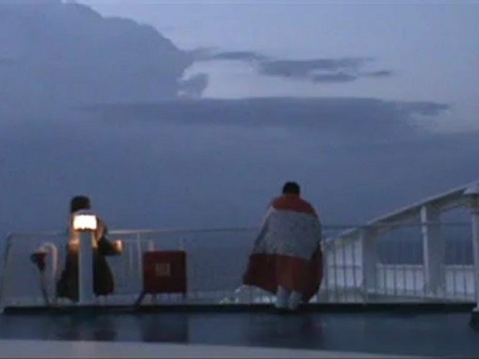 La Fille et la Tempête sur le Pont  Ancone (Italie) -Patras (Grèce)