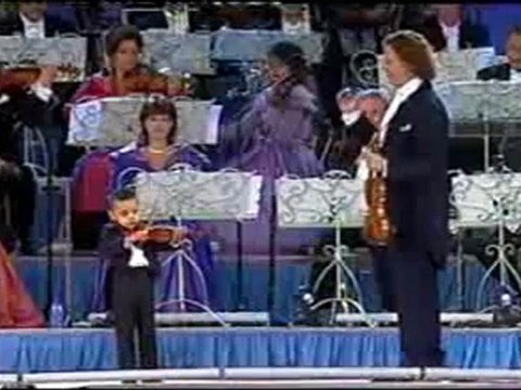 Andre Rieu i 3-letni skrzypek, Akim Camara 2005