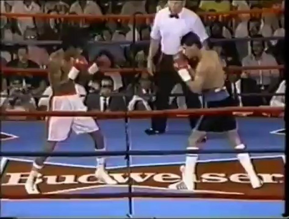 1990-06-21 Johnny Tapia vs Pablo Valenzuela