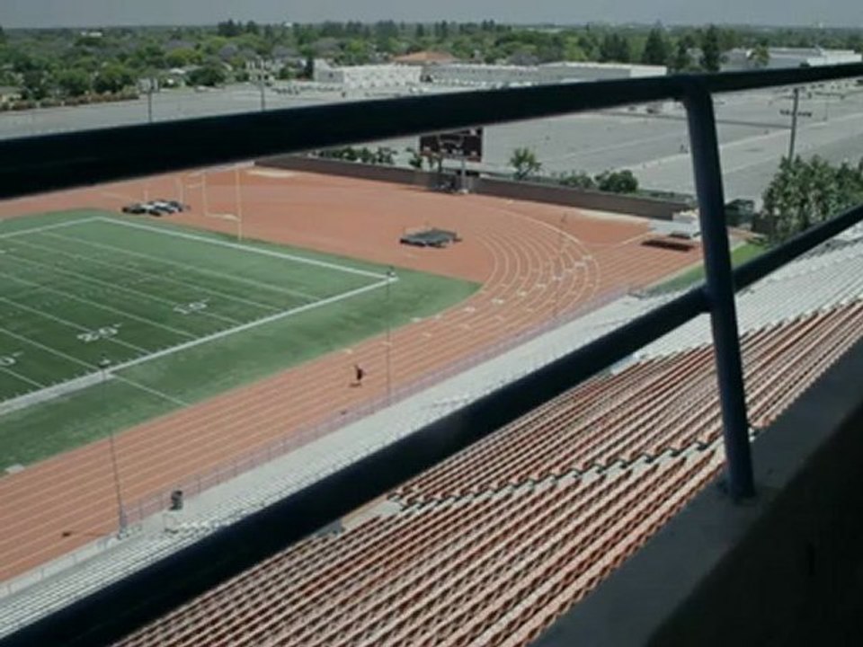 NIKE+ KINECT TRAINING with DeSean Jackson