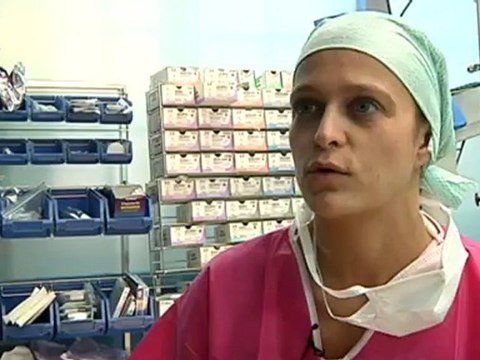 Les blouses blanches ont le blues