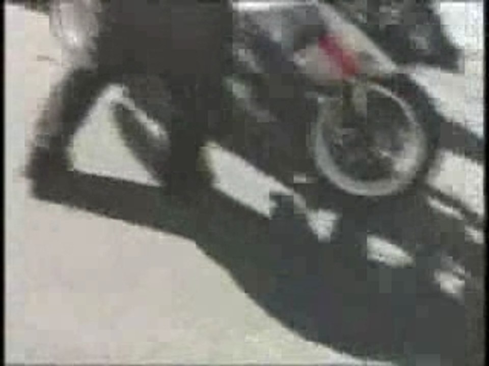 Wheel de Moto Tourné mal
