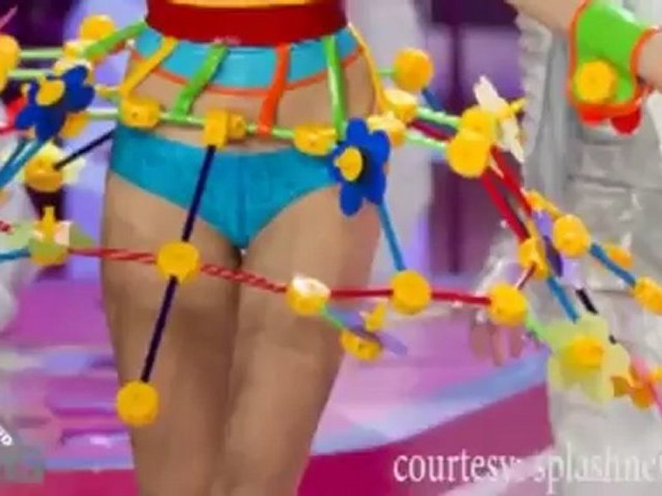 HD 720p Justin Bieber DROOLS over Victoria Secret Models