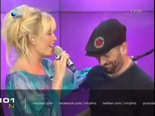 Cem Yılmaz, Ajda Pekkan'a Davul Çalıyor. | Ya Sonra