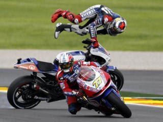 Zapping Autonews : microcar, low-rider et Arsenal en Citroën C-Zero