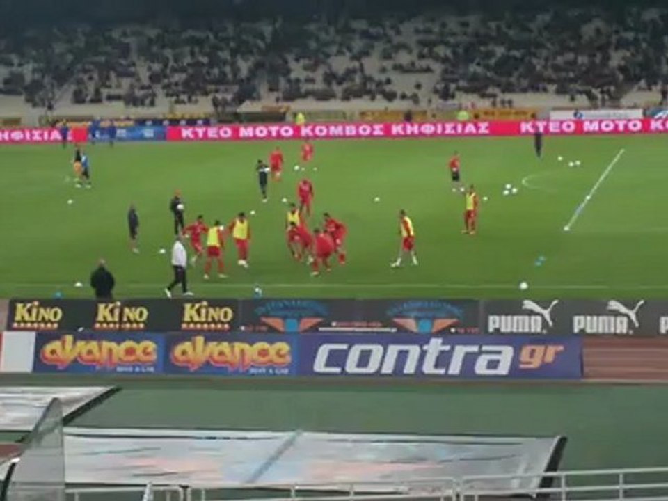 Η προθέρμανση του Ολυμπιακού στο ΟΑΚΑ (3)