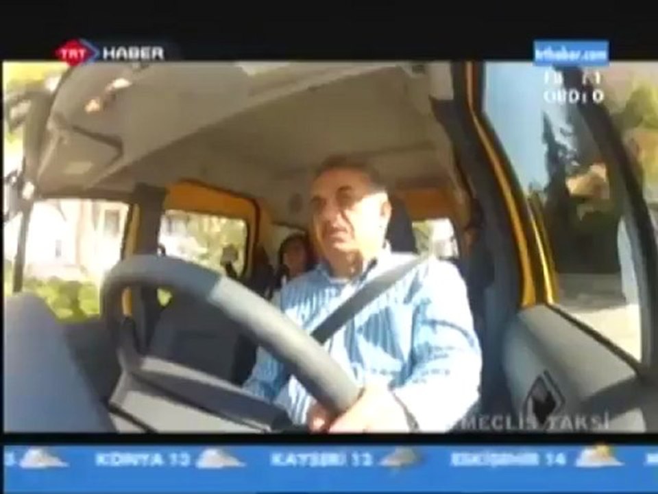 Hayati Yazıcı 3 Saat Taksicilik Yaptı - Çay Haber -  Rize Haber - Trabzon Haber - Artvin - Haber - Trabzonspor - Rizespor - Rizenin Haber Sitesi