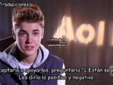 Justin Bieber- Chats About His Younger Siblings' Relationship With Fame/ AOL Music (Español)