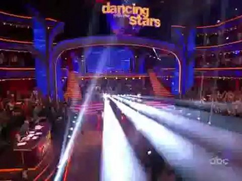 Apolo Anton Ohno, Karina Smirnoff & Sasha Farber - Jive