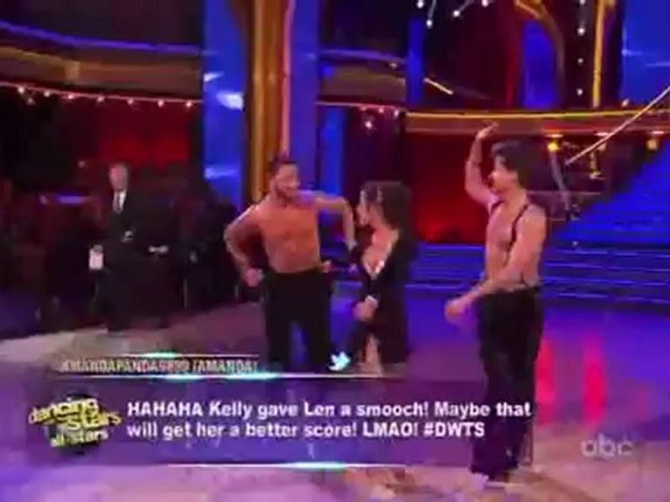 Kelly Monaco, Valentin Chmerkovskiy & Louis Van Amstel - Jive